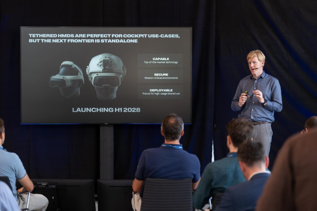 Presentation on tethered and standalone head mounted displays