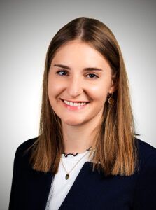 Jennifer Weber, Junior Sachbearbeiterin Human Relations bei REISER