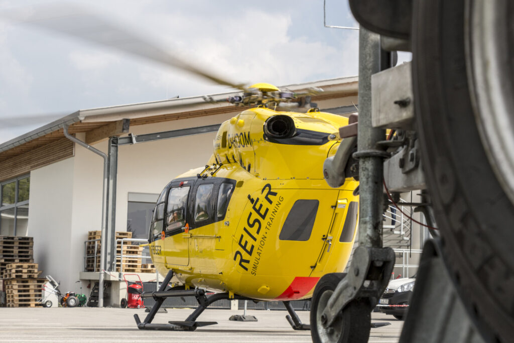 H145 flight data acquisition campaign